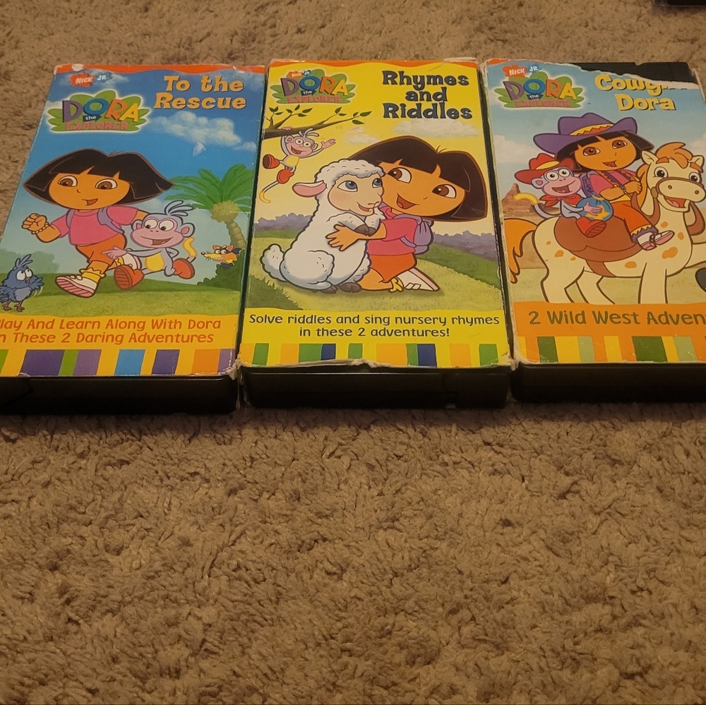 Kids VIDEO Dora The Explorer VHS BUNDLE vintage